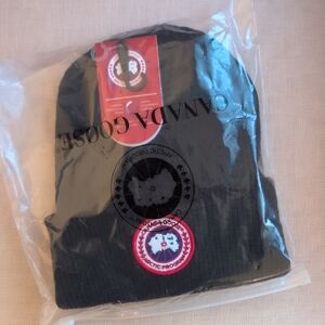Canada Goose Arctic Black Knit Hat